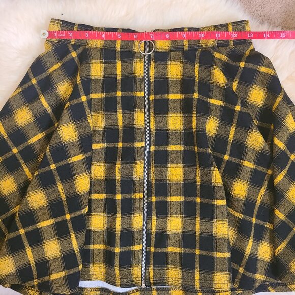 Midnight Hour Yellow & Black Plaid O-Ring Skater Skirt - Picture 5 of 6